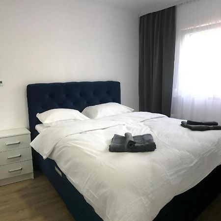Central Аpartment Foca - with garage Екстер'єр фото