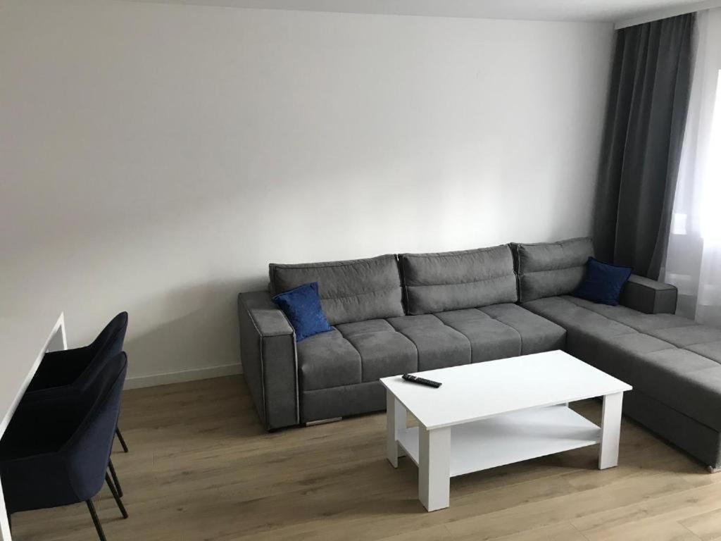 Central Аpartment Foca - with garage Екстер'єр фото