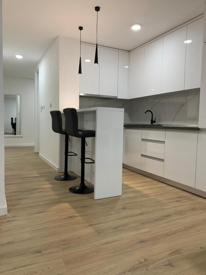 Central Аpartment Foca - with garage Екстер'єр фото